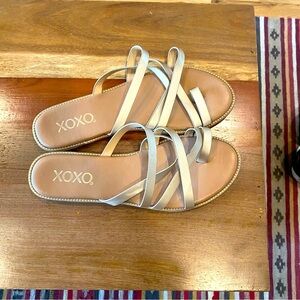 XOXO Women's Gold Sandals